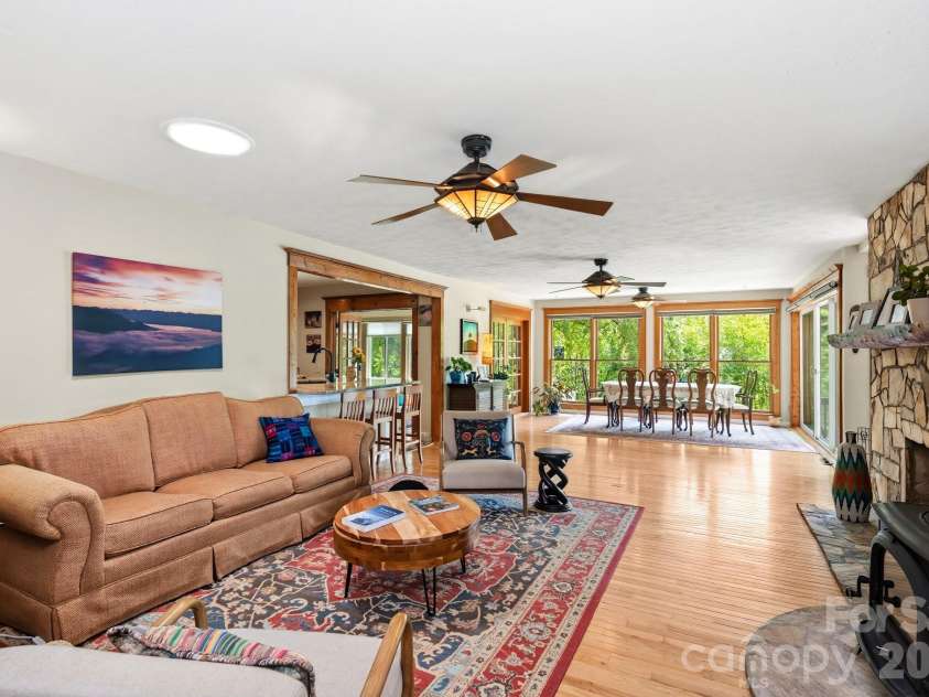 11 Echo Lake Drive, Fairview, NC 28730.  MLS# CAR4387481, YatesRealty ID 31338. Open and Airy Floor Plan