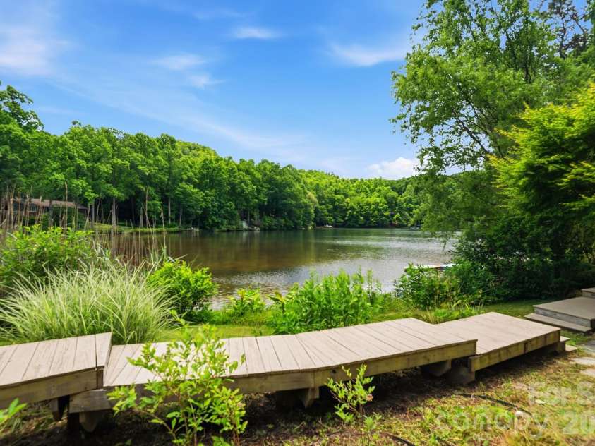 11 Echo Lake Drive, Fairview, NC 28730.  MLS# CAR4387481, YatesRealty ID 31338. Peaceful Setting Rejuvinates