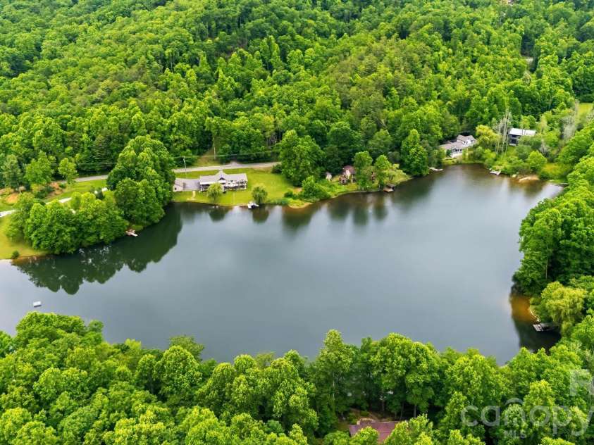 11 Echo Lake Drive, Fairview, NC 28730.  MLS# CAR4387481, YatesRealty ID 31338. Private and Peaceful Echo Lake