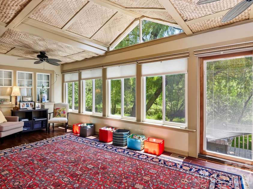 11 Echo Lake Drive, Fairview, NC 28730.  MLS# CAR4387481, YatesRealty ID 31338. Sun Room with Many Possibilities