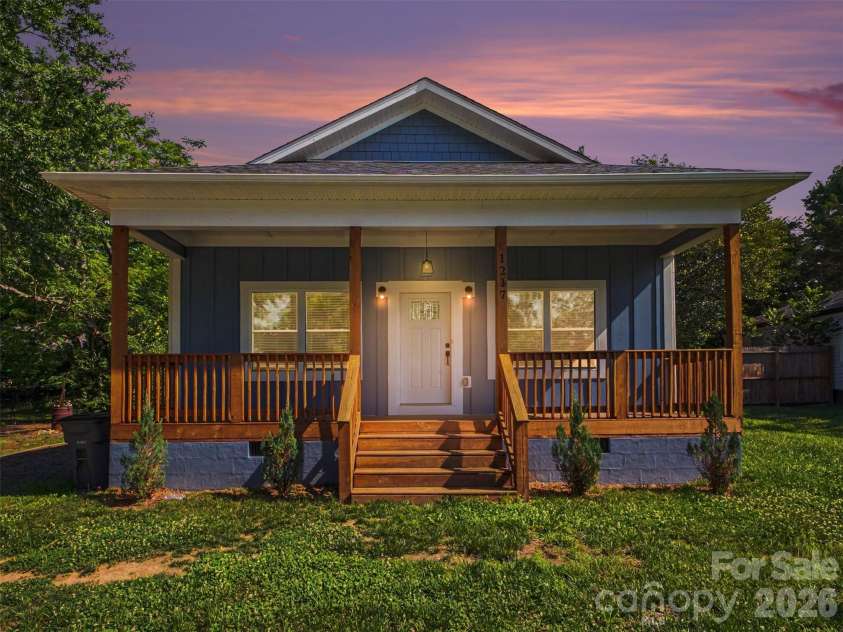 1217 Holland Street, Kannapolis, NC 28083.  MLS# CAR4392634, YatesRealty ID 31339. 