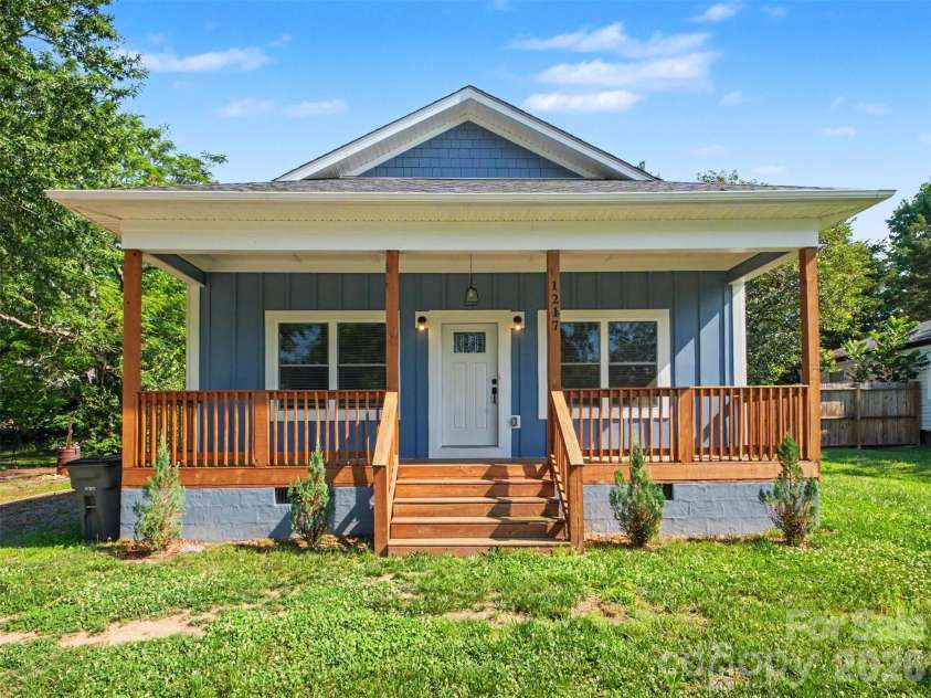 1217 Holland Street, Kannapolis, NC 28083.  MLS# CAR4392634, YatesRealty ID 31339. 