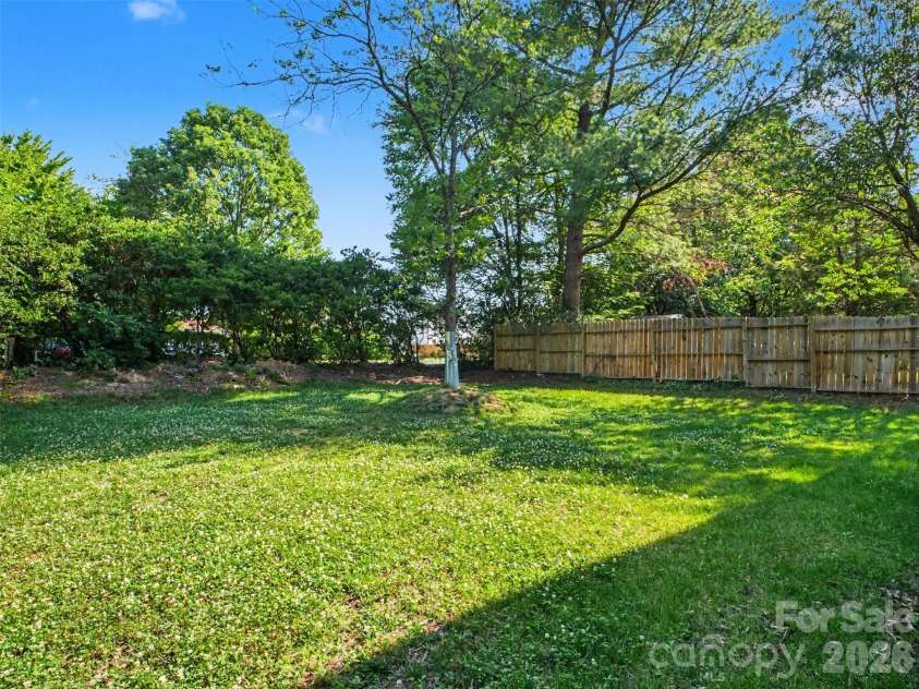 1217 Holland Street, Kannapolis, NC 28083.  MLS# CAR4392634, YatesRealty ID 31339. 