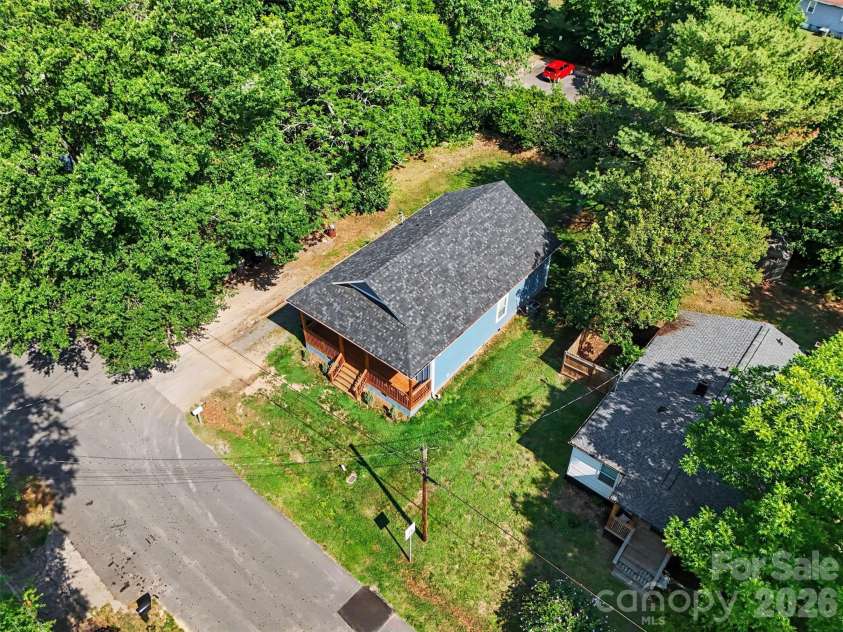 1217 Holland Street, Kannapolis, NC 28083.  MLS# CAR4392634, YatesRealty ID 31339. 