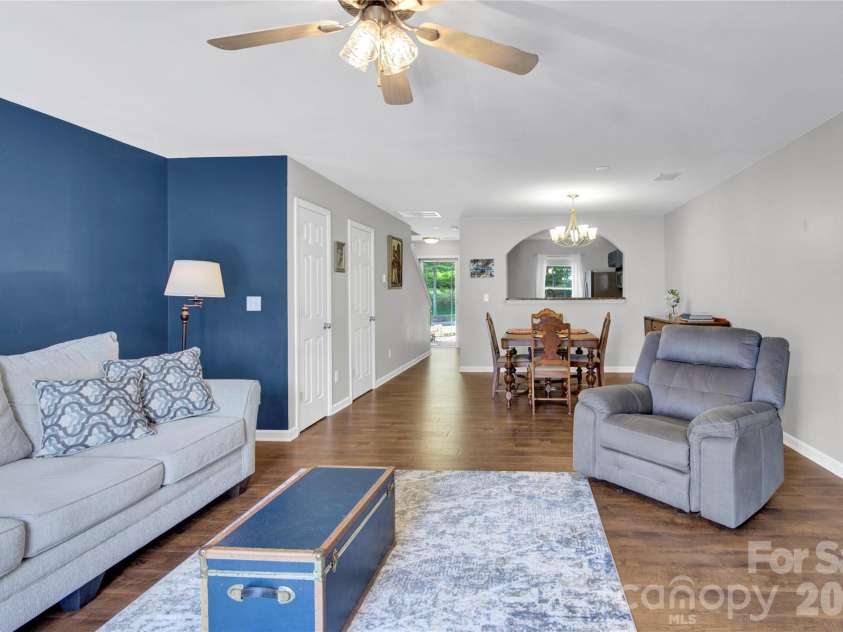 17640 Caldwell Track Drive, Cornelius, NC 28031.  MLS# CAR4350638, YatesRealty ID 3134. 