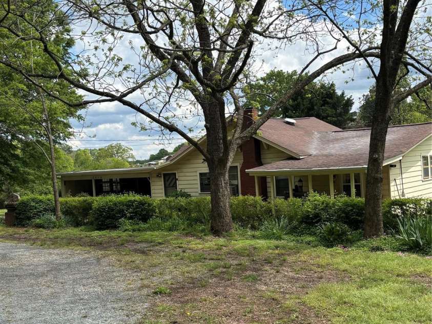 2414 Pageland Highway, Monroe, NC 28112.  MLS# CAR4290817, YatesRealty ID 31341. 