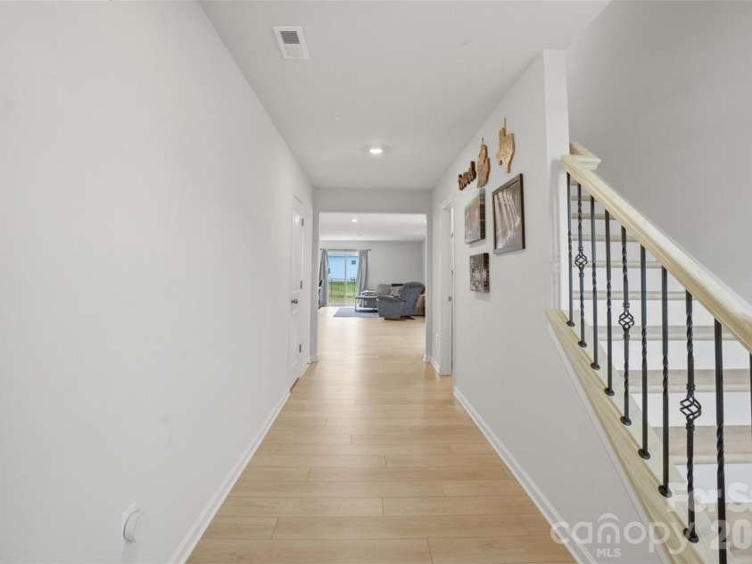 2404 Trollinger Drive, Catawba, NC 28609.  MLS# CAR4385749, YatesRealty ID 31342. 