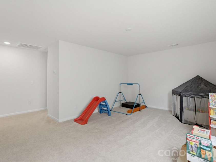 2404 Trollinger Drive, Catawba, NC 28609.  MLS# CAR4385749, YatesRealty ID 31342. 