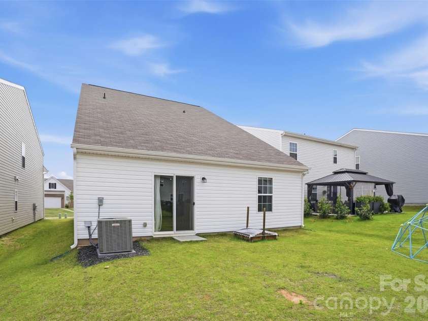 2404 Trollinger Drive, Catawba, NC 28609.  MLS# CAR4385749, YatesRealty ID 31342. 
