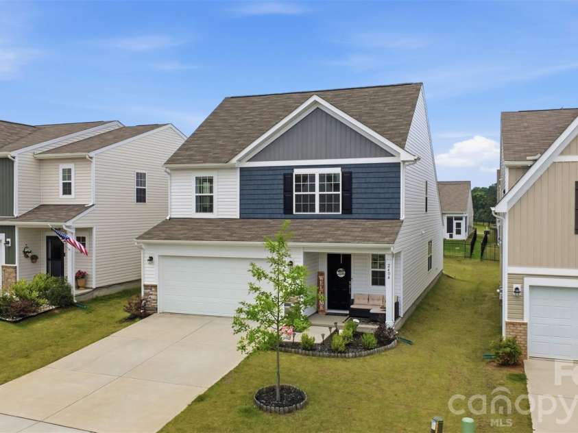 2404 Trollinger Drive, Catawba, NC 28609.  MLS# CAR4385749, YatesRealty ID 31342. 