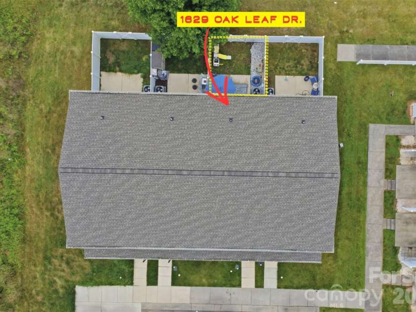 1629 Oak Leaf Drive, Hickory, NC 28601.  MLS# CAR4383782, YatesRealty ID 31343. Yard Space Aerial Shot