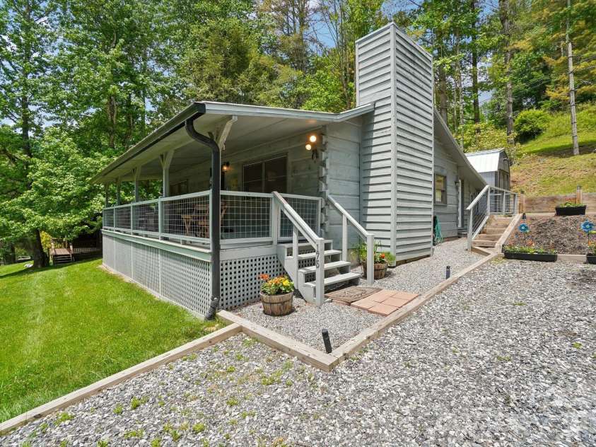 175 Village Lane, Mars Hill, NC 28754.  MLS# CAR4387698, YatesRealty ID 31344. Easy Year-Round Access