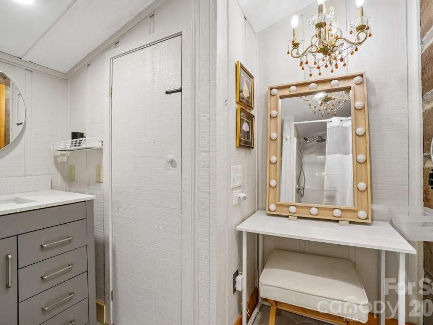 175 Village Lane, Mars Hill, NC 28754.  MLS# CAR4387698, YatesRealty ID 31344. Primary Bathroom