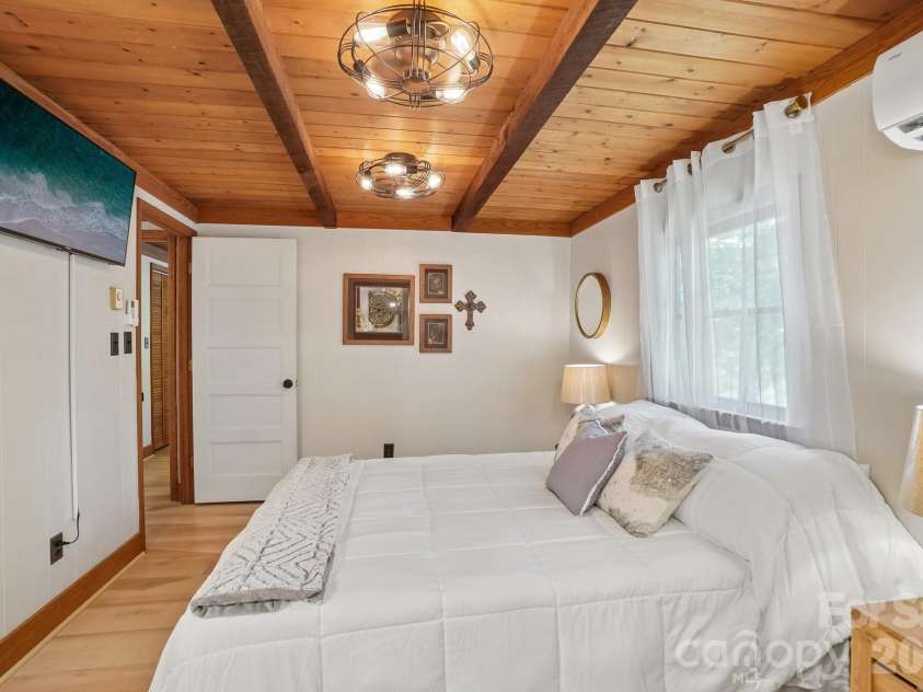 175 Village Lane, Mars Hill, NC 28754.  MLS# CAR4387698, YatesRealty ID 31344. Primary Bedroom Main Level