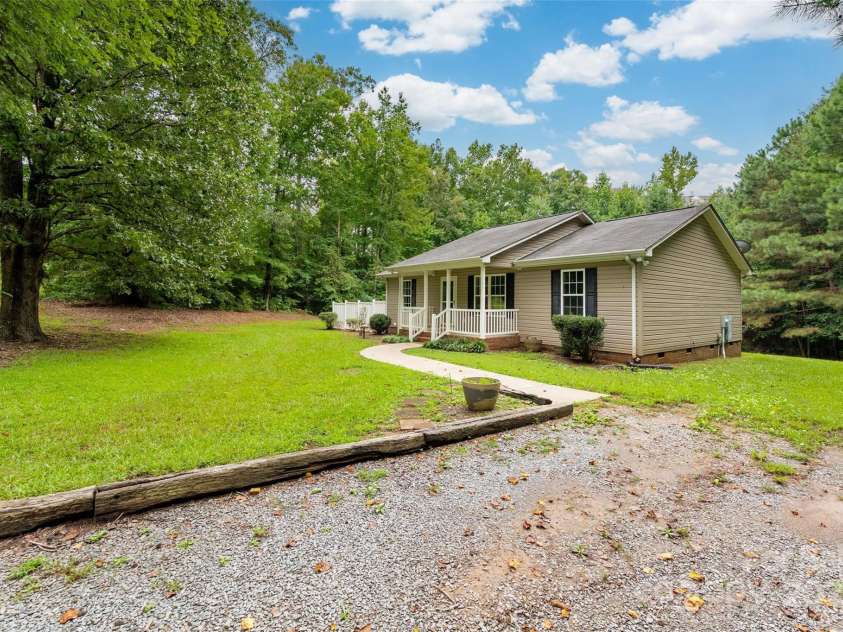 1878 Pekin Road, Candor, NC 27229.  MLS# CAR4290871, YatesRealty ID 31346. 