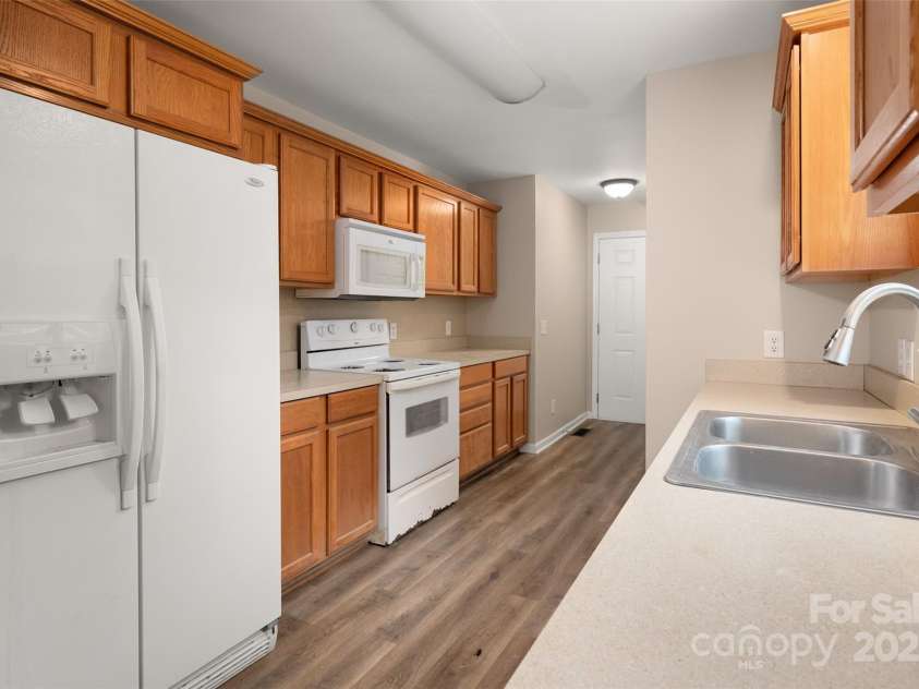 1878 Pekin Road, Candor, NC 27229.  MLS# CAR4290871, YatesRealty ID 31346. 