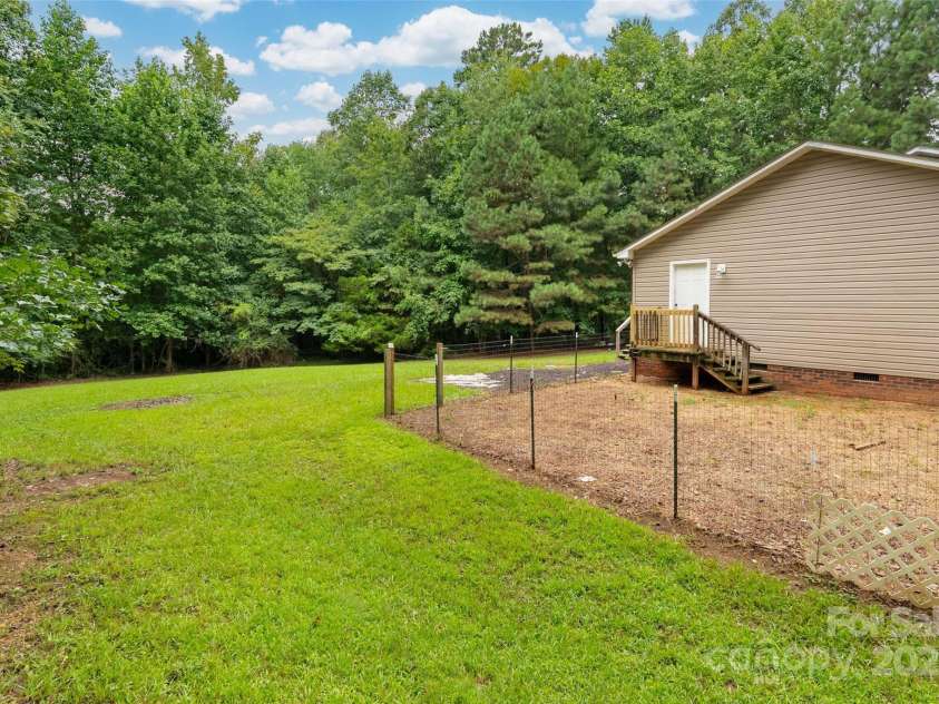 1878 Pekin Road, Candor, NC 27229.  MLS# CAR4290871, YatesRealty ID 31346. 