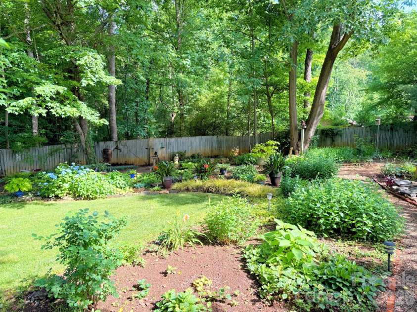 7029 Forest Hills Drive, Denver, NC 28037.  MLS# CAR4386920, YatesRealty ID 31346. Backyard 3