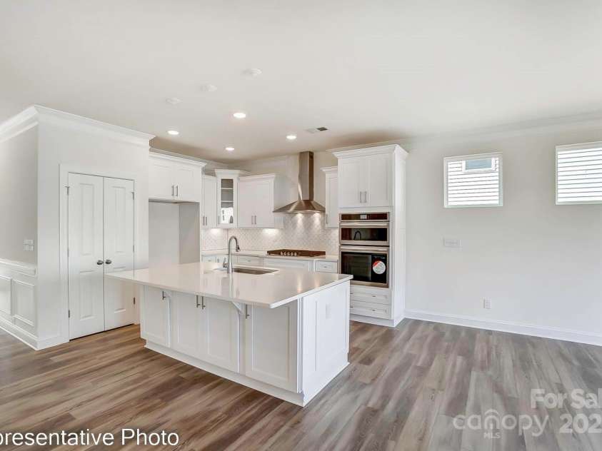 1869 Barksdale Road, Sherrills Ford, NC 28673.  MLS# CAR4290897, YatesRealty ID 31347. 