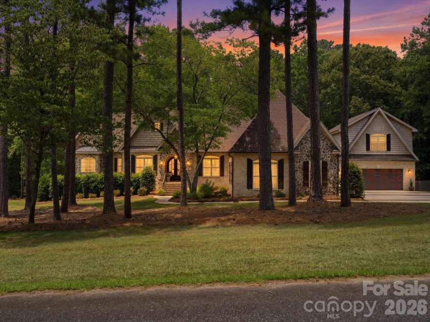2894 Lakeshore Drive, Chester, SC 29706.  MLS# CAR4393465, YatesRealty ID 31347. 