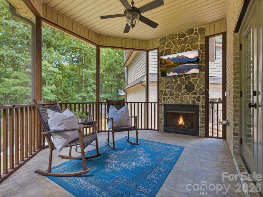 2894 Lakeshore Drive, Chester, SC 29706.  MLS# CAR4393465, YatesRealty ID 31347. 
