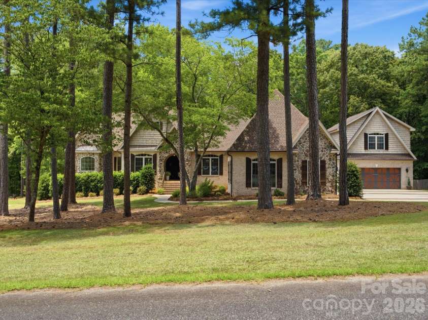 2894 Lakeshore Drive, Chester, SC 29706.  MLS# CAR4393465, YatesRealty ID 31347. Front with Yard
