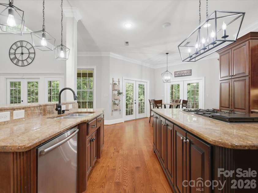 2894 Lakeshore Drive, Chester, SC 29706.  MLS# CAR4393465, YatesRealty ID 31347. Kitchen