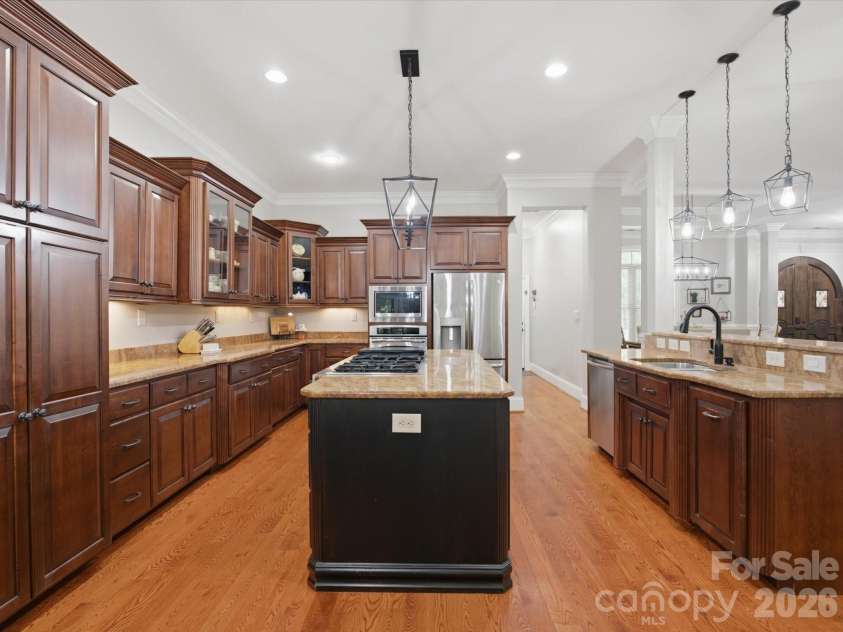 2894 Lakeshore Drive, Chester, SC 29706.  MLS# CAR4393465, YatesRealty ID 31347. Kitchen
