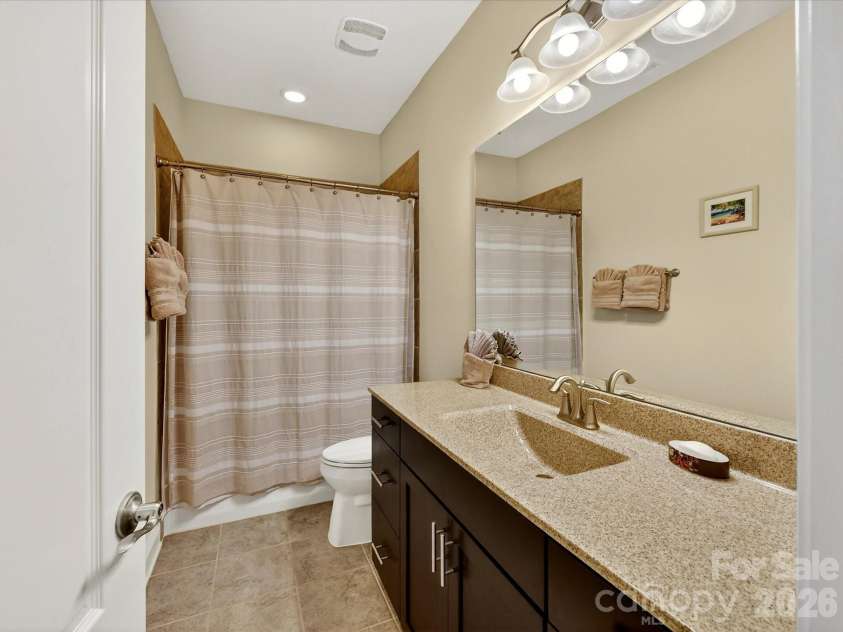 8701 Whitehawk Hill Road, Waxhaw, NC 28173.  MLS# CAR4369668, YatesRealty ID 31348. 