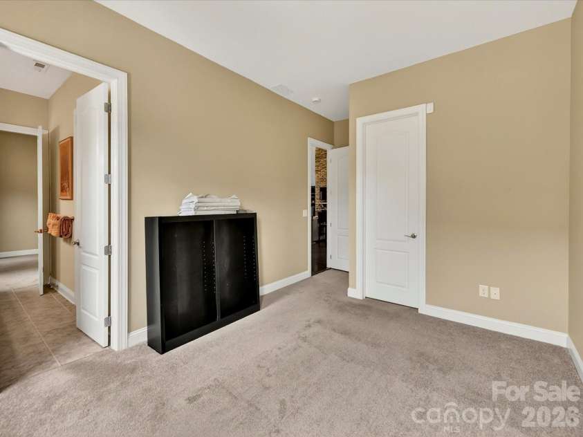 8701 Whitehawk Hill Road, Waxhaw, NC 28173.  MLS# CAR4369668, YatesRealty ID 31348. 