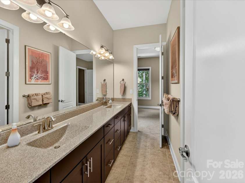 8701 Whitehawk Hill Road, Waxhaw, NC 28173.  MLS# CAR4369668, YatesRealty ID 31348. 