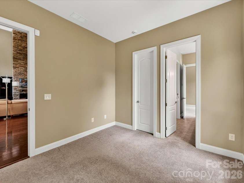 8701 Whitehawk Hill Road, Waxhaw, NC 28173.  MLS# CAR4369668, YatesRealty ID 31348. 