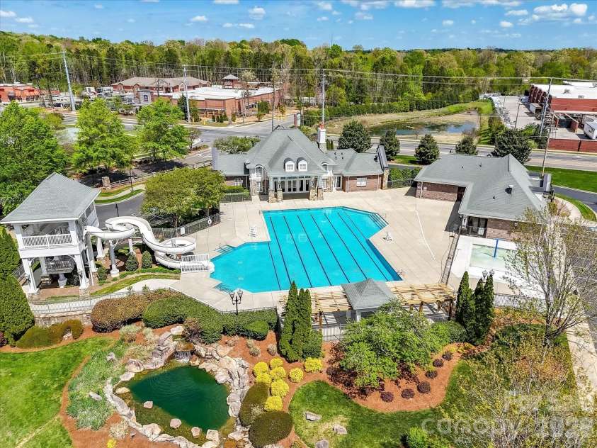8701 Whitehawk Hill Road, Waxhaw, NC 28173.  MLS# CAR4369668, YatesRealty ID 31348. 