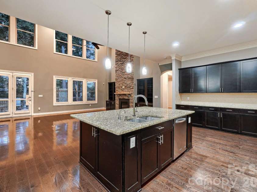 8701 Whitehawk Hill Road, Waxhaw, NC 28173.  MLS# CAR4416034, YatesRealty ID 31348. 