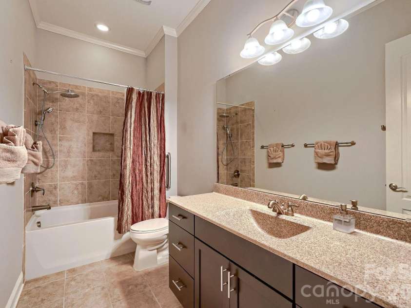 8701 Whitehawk Hill Road, Waxhaw, NC 28173.  MLS# CAR4416034, YatesRealty ID 31348. 