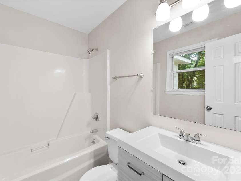 2713 Faircroft Way, Monroe, NC 28110.  MLS# CAR4290568, YatesRealty ID 31349. 