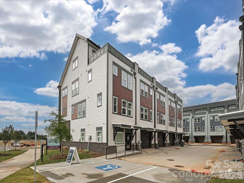 1619 Polk Street, Charlotte, NC 28206.  MLS# CAR4207818, YatesRealty ID 3135. 