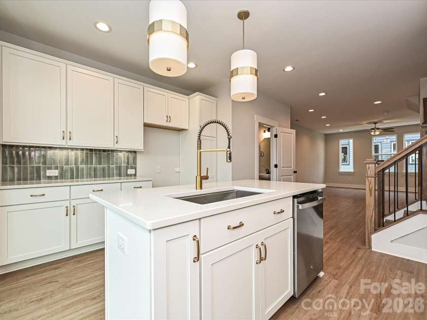 1619 Polk Street, Charlotte, NC 28206.  MLS# CAR4207818, YatesRealty ID 3135. Kitchen/Dining