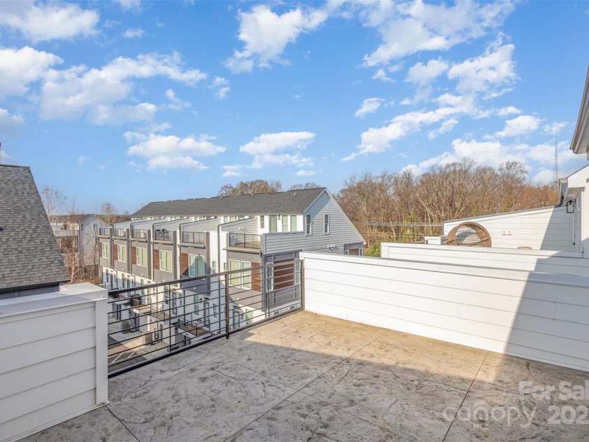 5048 York Park Lane, Charlotte, NC 28217.  MLS# CAR4216095, YatesRealty ID 3135. Large rooftop terrace