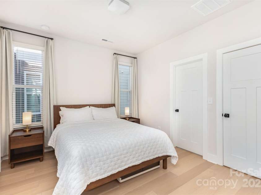 5048 York Park Lane, Charlotte, NC 28217.  MLS# CAR4216095, YatesRealty ID 3135. Second bedroom