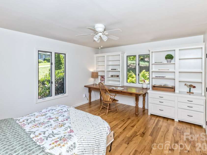 10 Morning Dew Drive, Asheville, NC 28804.  MLS# CAR4367508, YatesRealty ID 31350. Built-ins are perfect for use as a bedroom or office