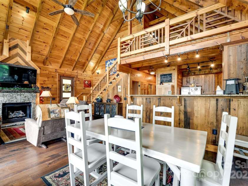 214 Indianola Lane, Bryson City, NC 28713.  MLS# CAR4291079, YatesRealty ID 31353. 