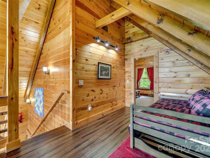 214 Indianola Lane, Bryson City, NC 28713.  MLS# CAR4291079, YatesRealty ID 31353. 