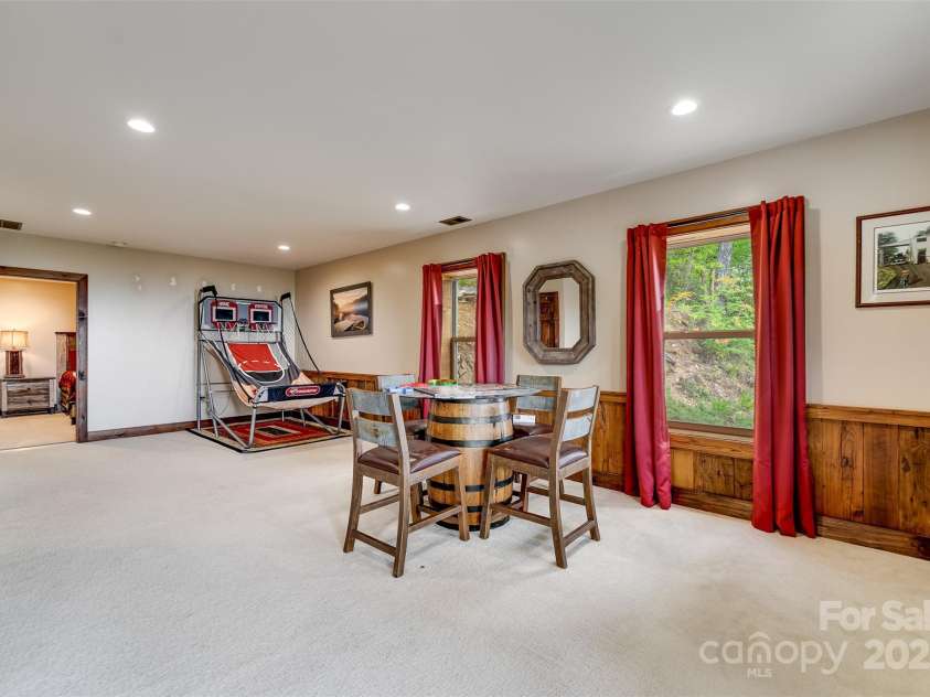 214 Indianola Lane, Bryson City, NC 28713.  MLS# CAR4291079, YatesRealty ID 31353. 