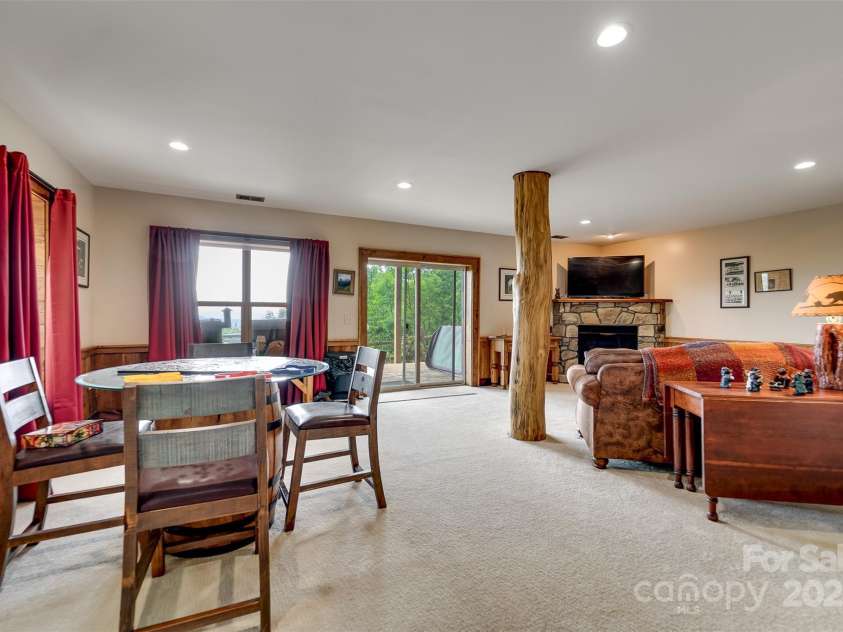 214 Indianola Lane, Bryson City, NC 28713.  MLS# CAR4291079, YatesRealty ID 31353. 