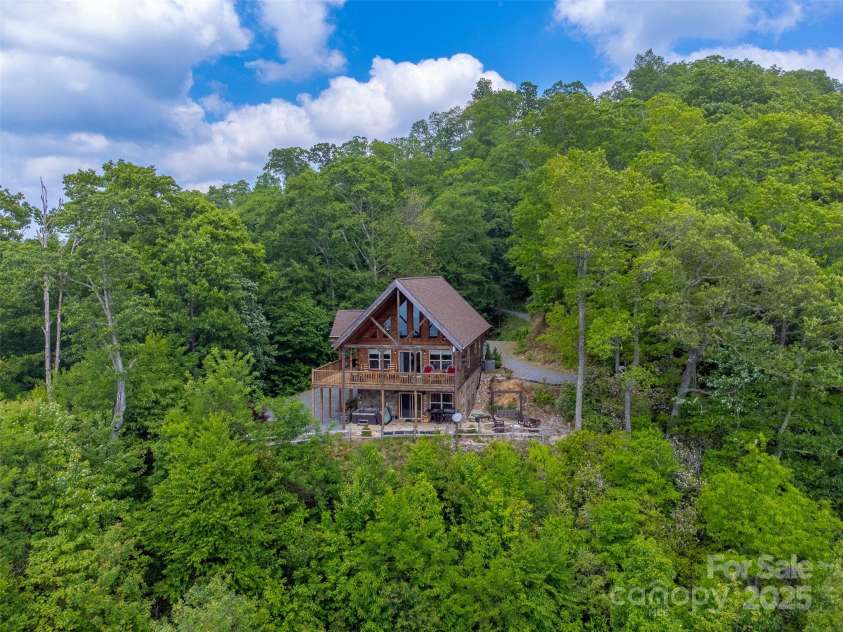 214 Indianola Lane, Bryson City, NC 28713.  MLS# CAR4291079, YatesRealty ID 31353. 