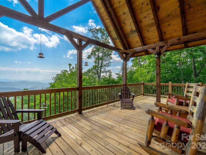 214 Indianola Lane, Bryson City, NC 28713.  MLS# CAR4291079, YatesRealty ID 31353. 