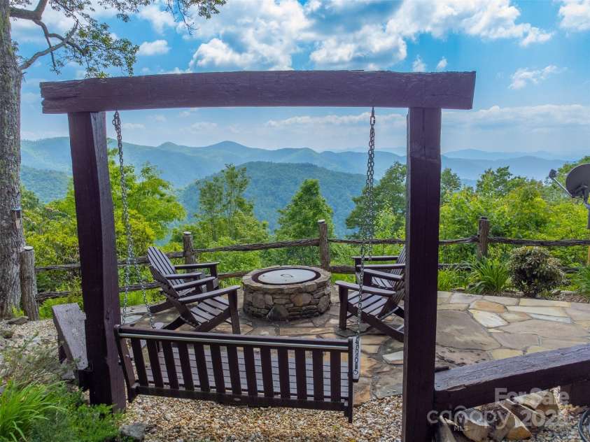 214 Indianola Lane, Bryson City, NC 28713.  MLS# CAR4291079, YatesRealty ID 31353. 