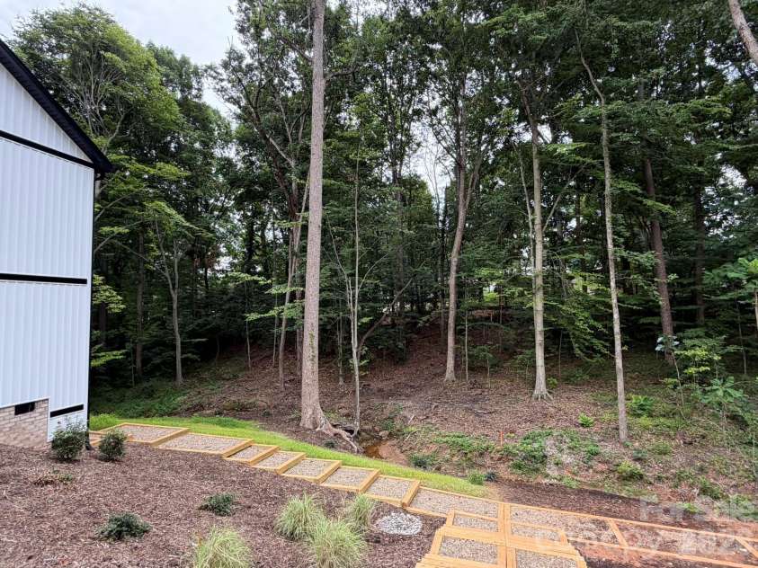 310 Willow Street, Stanley, NC 28164.  MLS# CAR4395281, YatesRealty ID 31353. 