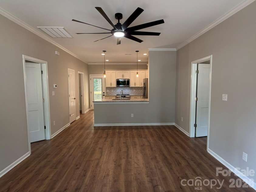 310 Willow Street, Stanley, NC 28164.  MLS# CAR4395281, YatesRealty ID 31353. 